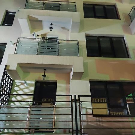 Bya Luxury Apartment Valea Lupului  Exterior photo